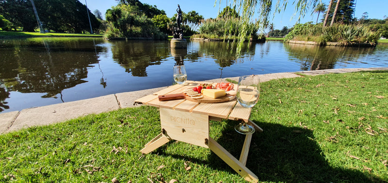 The Pirrama - 2 in 1 Picnic Basket and Table